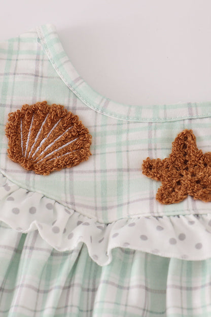 Green plaid sea shell starfish french knot ruffle shorts est