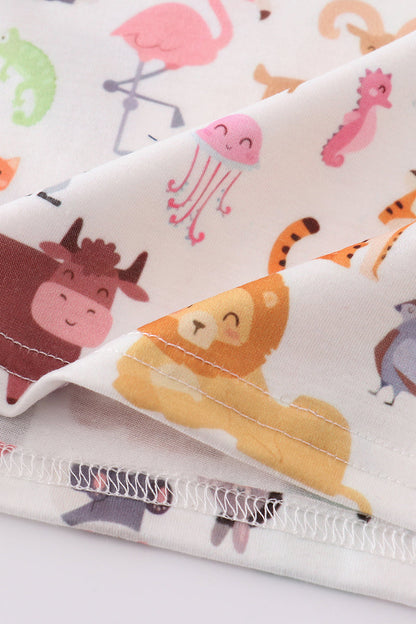 Blue zoo animals print shorts set