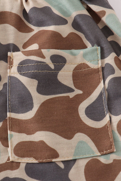 Green camouflage print dad&me shorts