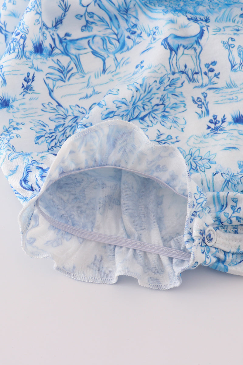 Blue willow toile print bubble