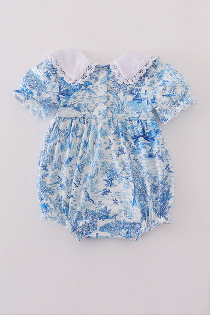 Blue willow toile print bubble